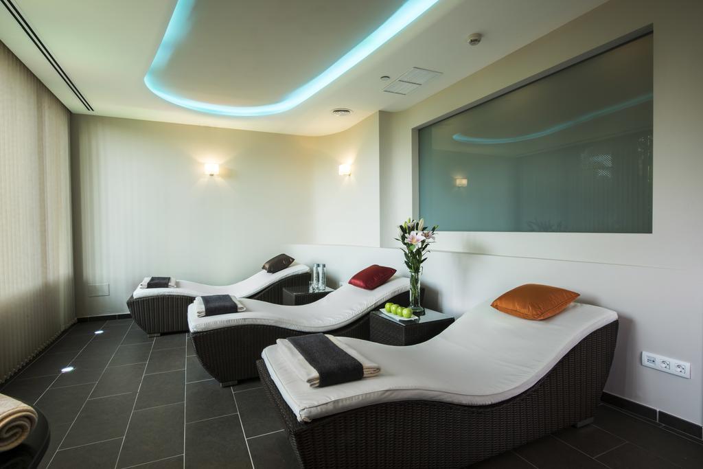Bahia Beach Apartments إِستيبونا المظهر الخارجي الصورة