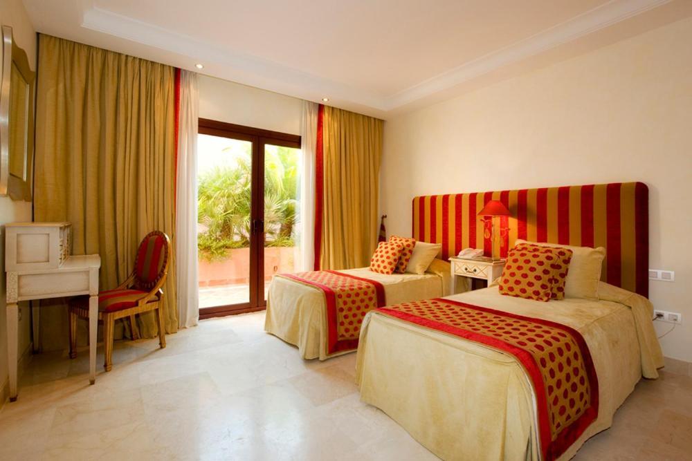 Bahia Beach Apartments إِستيبونا المظهر الخارجي الصورة